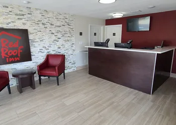 Red Roof Inn Byron hotel thumbnail 3