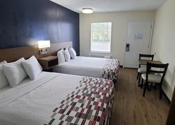 Red Roof Inn Byron hotel thumbnail 5