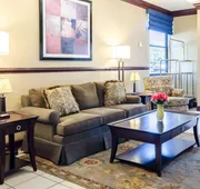 Quality Inn Lynchburg near University hotel detail image 4