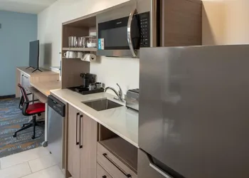 Home2 Suites By Hilton West Lafayette hotel thumbnail 6