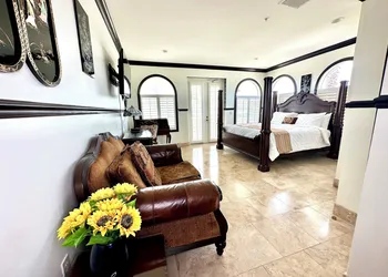 Bliss By The Sea hotel thumbnail 5