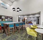 Hampton Inn & Suites Sherman hotel detail image 3
