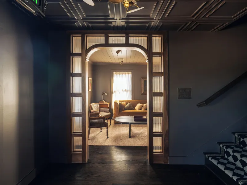 The Madison hotel detail image 6
