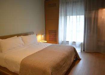 Stonebreaker Hotel hotel thumbnail 4