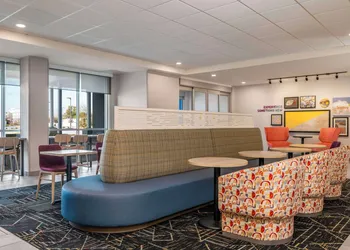 Home2 Suites By Hilton Jonesboro hotel thumbnail 2