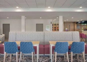 Home2 Suites By Hilton Sanford Orlando North hotel thumbnail 2