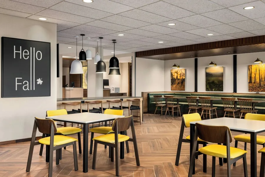 Fairfield by Marriott Inn & Suites Bethlehem PA hotel detail image 2