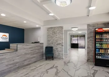 Suburban Studios Hinesville - Fort Stewart Area hotel thumbnail 2