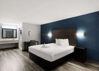 Suburban Studios Hinesville - Fort Stewart Area hotel thumbnail 6