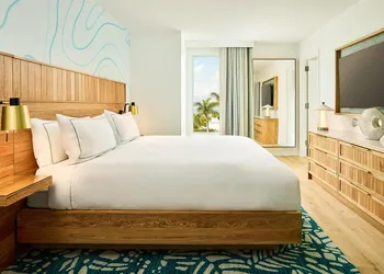 Faro Blanco Resort Marathon Florida Keys, Curio by Hilton hotel thumbnail 6