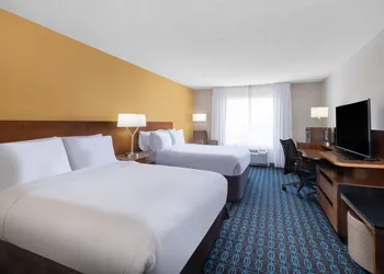 Garner Hotel Macon West by IHG hotel thumbnail 3