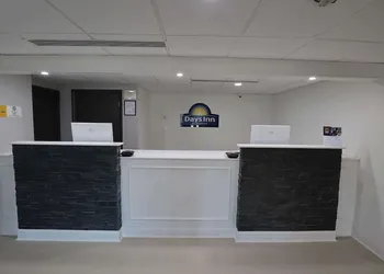 Days Inn by Wyndham Mandan Bismarck Area hotel thumbnail 2