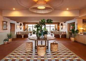 ARRIVE Albuquerque hotel thumbnail 2