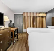 Rodeway Inn & Suites Saginaw I-675 hotel detail image 3