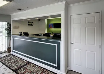 Studio 6 – Murray, UT hotel thumbnail 3