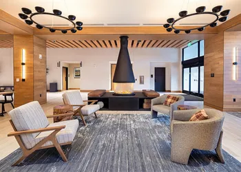 The Key Hotel Dubuque, Tapestry Collection by Hilton hotel thumbnail 2