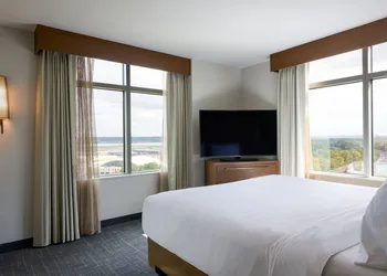 Residence Inn Arlington Capital View hotel thumbnail 6