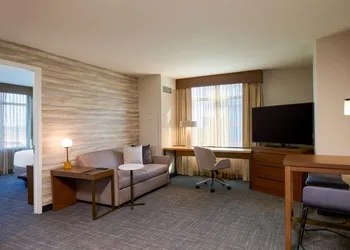 Residence Inn Arlington Capital View hotel thumbnail 8