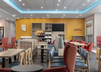 Home2 Suites By Hilton Woodstock On hotel thumbnail 3