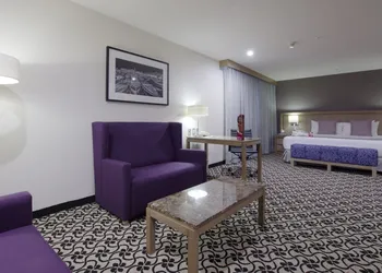 Crowne Plaza Mexico City North-Tlalnepantla by IHG hotel thumbnail 8