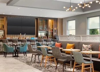 Home2 Suites by Hilton Houston Downtown Convention Center hotel thumbnail 4