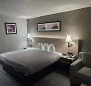 Quality Inn & Suites Sunport Airport Albuquerque hotel detail image 7
