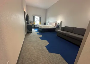 Microtel Inn & Suites By Wyndham Amarillo West hotel thumbnail 7