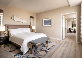 Fairmont Breakers Long Beach hotel thumbnail 7