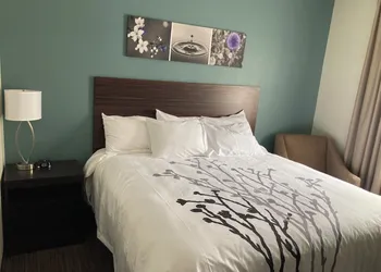 Sleep Inn & Suites Pigeon Forge - Downtown hotel thumbnail 8