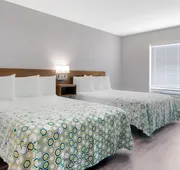 HomeTowne Studios by Red Roof Tampa - Airport hotel detail image 7