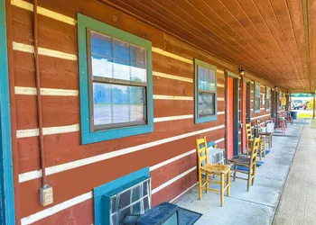 Weiss Lake Motel By OYO Cedar Bluff hotel thumbnail 4