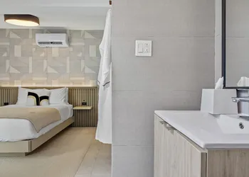 The Weekender by Otium hotel thumbnail 5