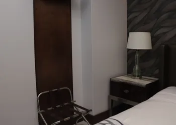 Hotel Wellintown hotel thumbnail 6