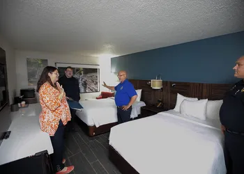 The Lux Hotel & Conference Center, an Ascend Collection Hotel hotel thumbnail 6