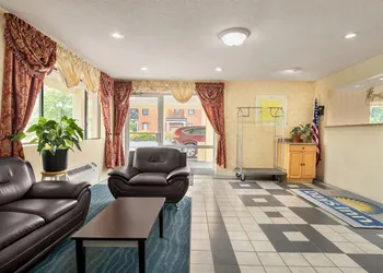 The Cayuga Inn at the Finger Lakes hotel thumbnail 2