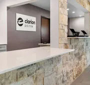 Clarion Pointe Fort Worth East - Arlington hotel detail image 4