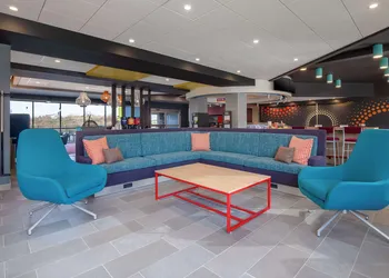 Tru By Hilton Anderson hotel thumbnail 5