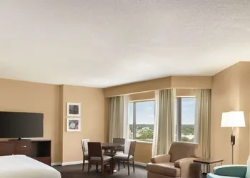 DoubleTree by Hilton Hotel Orlando Downtown hotel thumbnail 5