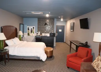 Historic Cow Palace Inn hotel thumbnail 8