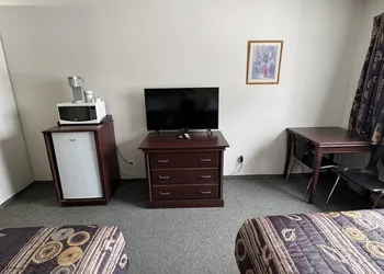 Minnedosa Inn hotel thumbnail 2