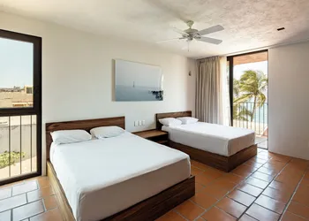 Hotel Aurelia hotel thumbnail 6