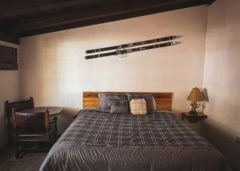 Whitecap Mountains Resort hotel thumbnail 7