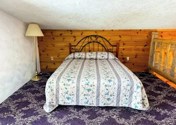 Whitecap Mountains Resort hotel thumbnail 8
