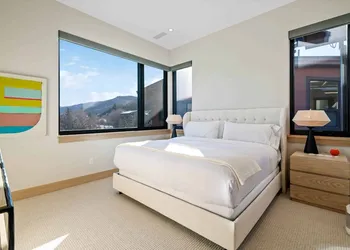 One Riverfront Village by EWH hotel thumbnail 7