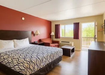 Kings Inn Motel hotel thumbnail 4