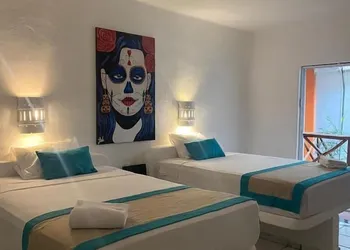 Trebol Hotel hotel thumbnail 4