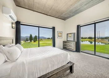 The Suites at Prairie Falls & Event Center hotel thumbnail 7