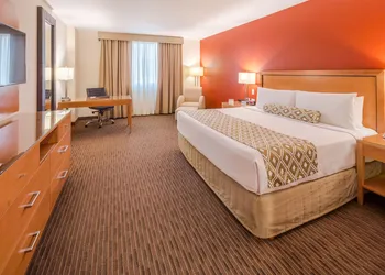 Crowne Plaza Monterrey Aeropuerto by IHG hotel thumbnail 4