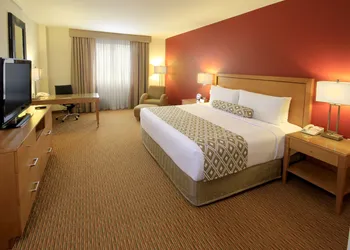 Crowne Plaza Monterrey Aeropuerto by IHG hotel thumbnail 6