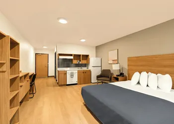 LivAway Suites Tri-Cities- Richland hotel thumbnail 8